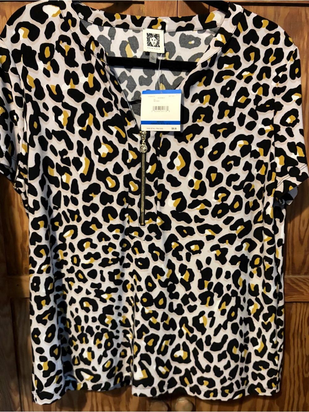 Anne Klein Short Sleeve black/gold Leopard Print Zip-Front Blouse Size XL. NWT